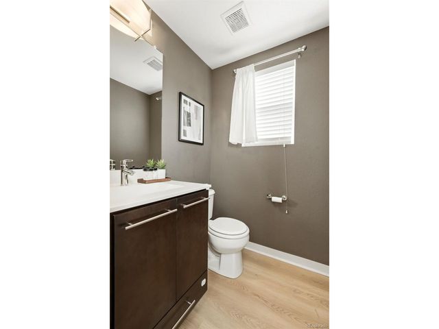 9666 Dunning Cir, Highlands Ranch, CO 80126