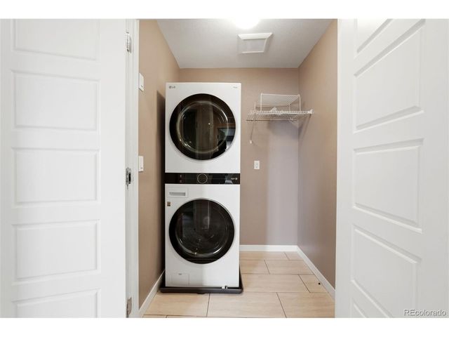 9666 Dunning Cir, Highlands Ranch, CO 80126