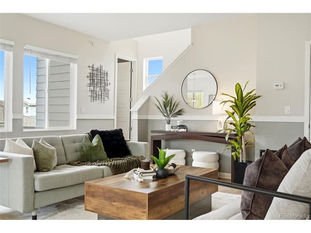 9666 Dunning Cir, Highlands Ranch, CO 80126