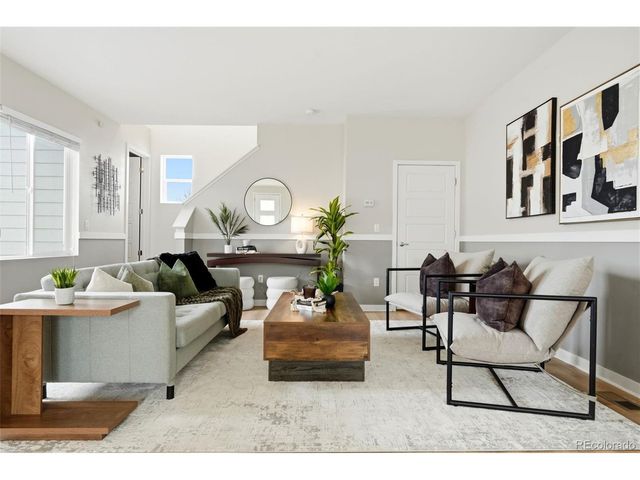 9666 Dunning Cir, Highlands Ranch, CO 80126