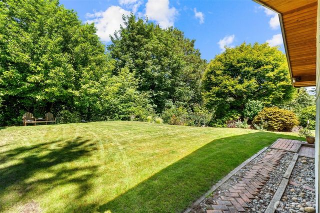 6312 Agnes Road NE, Tacoma, WA 98422