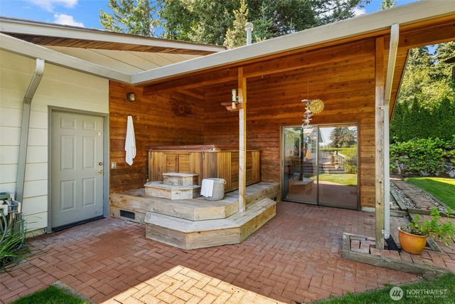 6312 Agnes Road NE, Tacoma, WA 98422