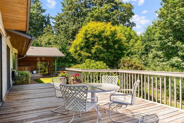 6312 Agnes Road NE, Tacoma, WA 98422