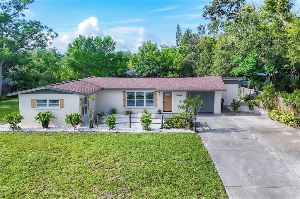 2426 CALAMONGA LANE, Sarasota, FL 34239