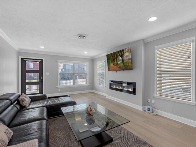 2505 Truxillo Street, Houston, TX 77004