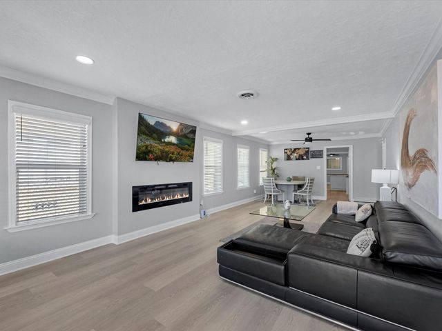 2505 Truxillo Street, Houston, TX 77004