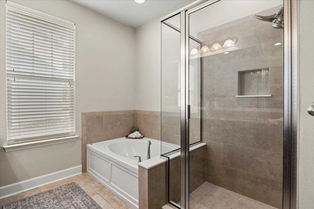 2466 Goldenrod Way, Tallahassee, FL 32311