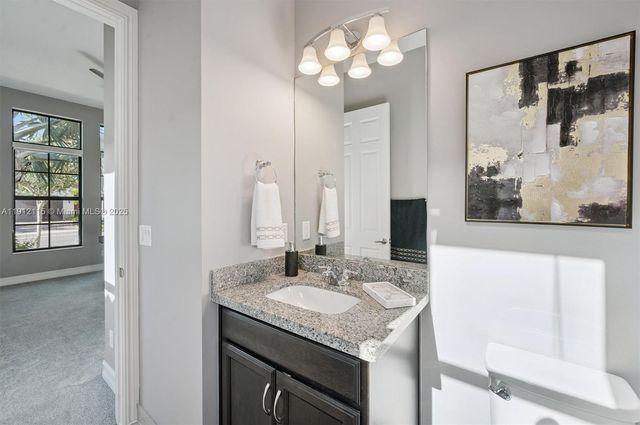 12065 N Kalmar Cir, Parkland, FL 33076