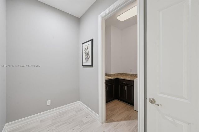 12065 N Kalmar Cir, Parkland, FL 33076