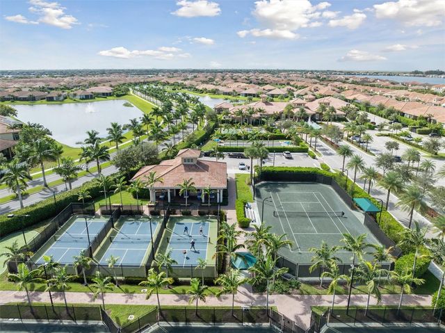 12065 N Kalmar Cir, Parkland, FL 33076