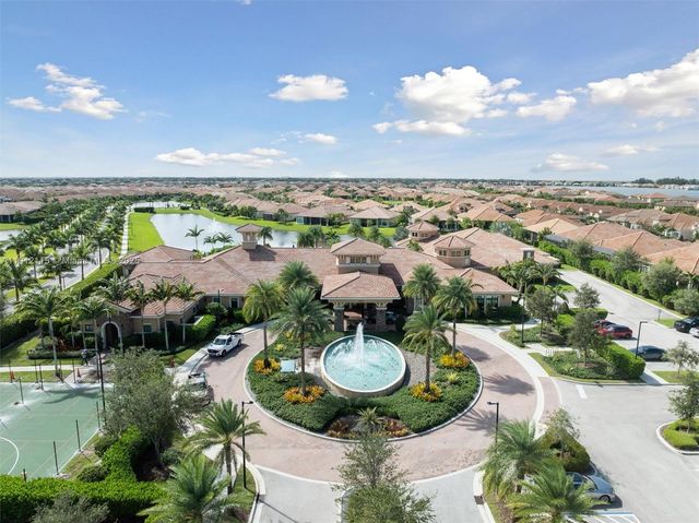 12065 N Kalmar Cir, Parkland, FL 33076