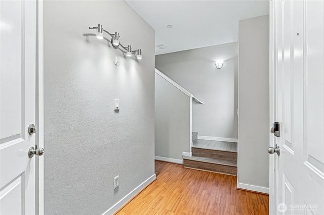1771 25th Avenue NE, Issaquah, WA 98029