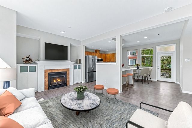1771 25th Avenue NE, Issaquah, WA 98029