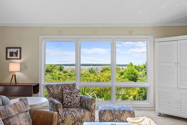 341 Seabrook Island Road, Seabrook Island, SC 29455