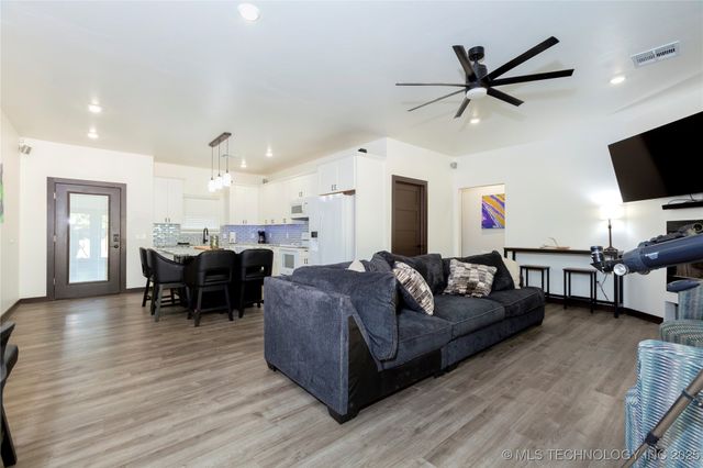 114495 S 4296 Road, Porum, OK 74455