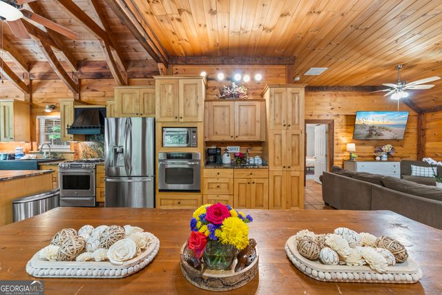 2374 Dean Mountain Road, Cleveland, GA 30528