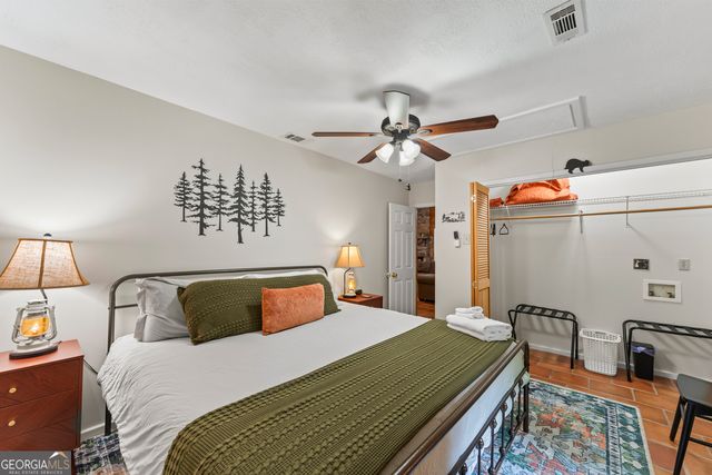 2374 Dean Mountain Road, Cleveland, GA 30528