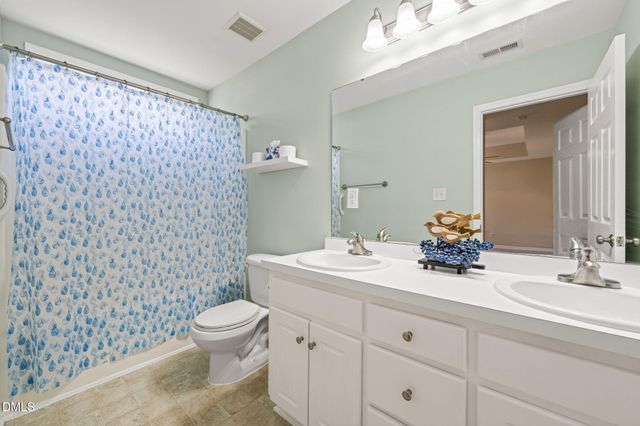 3618 E Cotton Gin Drive, Clayton, NC 27527