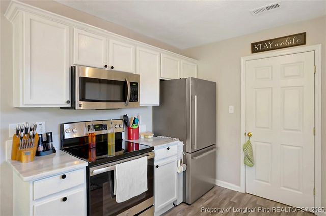 7708 Redwood Avenue, Fayetteville, NC 28314