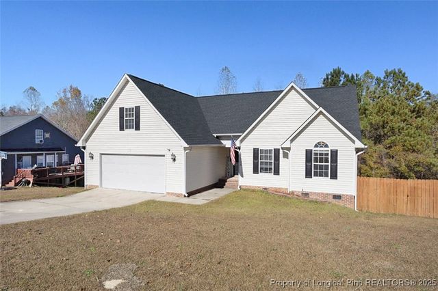 7708 Redwood Avenue, Fayetteville, NC 28314