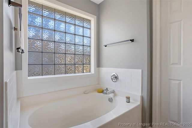 7708 Redwood Avenue, Fayetteville, NC 28314