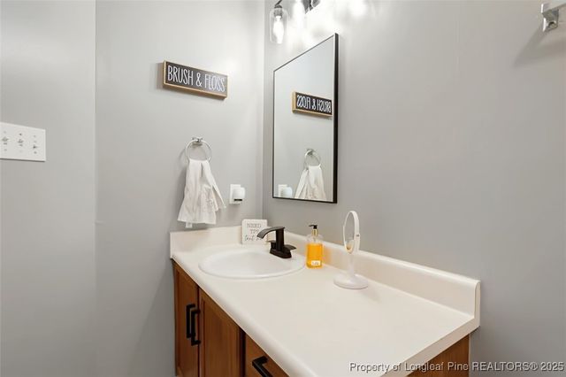 7708 Redwood Avenue, Fayetteville, NC 28314