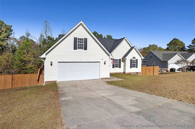 7708 Redwood Avenue, Fayetteville, NC 28314