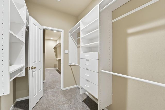 56 Lakeridge Drive, The Woodlands, TX 77381