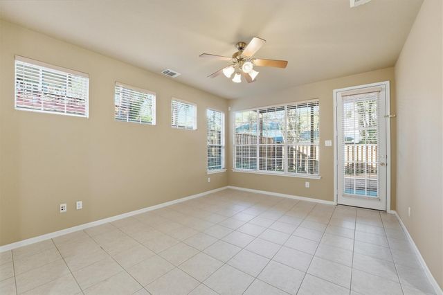 56 Lakeridge Drive, The Woodlands, TX 77381