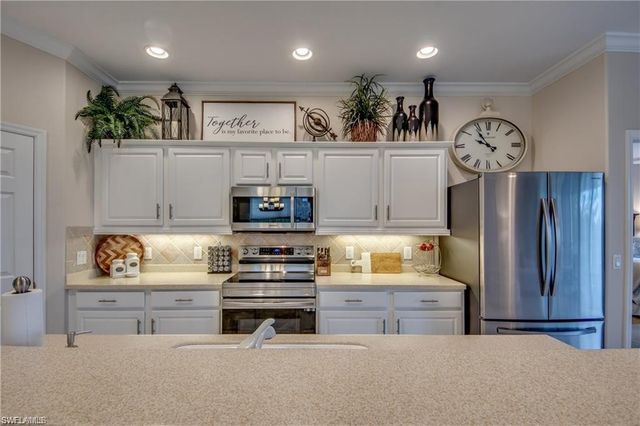 14776 Calusa Palms DR 204, Fort Myers, FL 33919