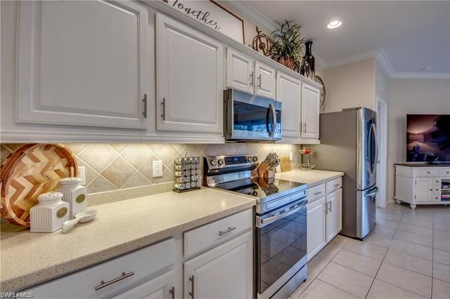 14776 Calusa Palms DR 204, Fort Myers, FL 33919