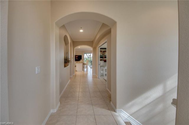 14776 Calusa Palms DR 204, Fort Myers, FL 33919