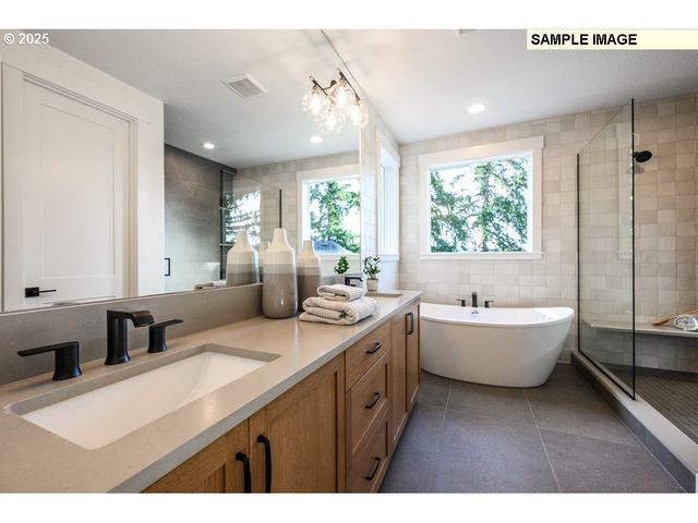 22995 Bland Cir Lot 3, West Linn, OR 97068