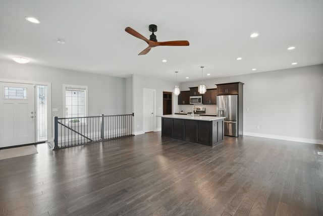 8704 Highland Oaks Drive, Johnston, IA 50131