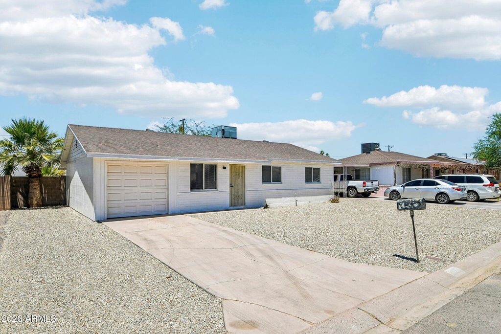 10258 N 18TH Avenue, Phoenix, AZ 85021 — photo 2
