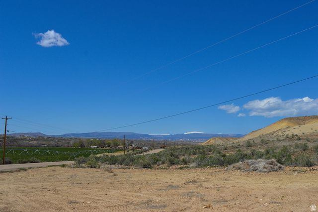 5859 E ASHLEY CREEK RD, Vernal, UT 84078