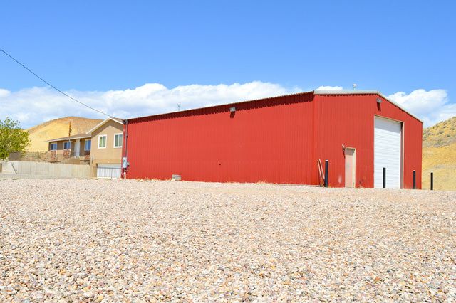 5859 E ASHLEY CREEK RD, Vernal, UT 84078