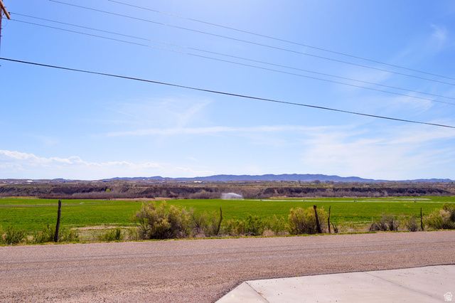 5859 E ASHLEY CREEK RD, Vernal, UT 84078