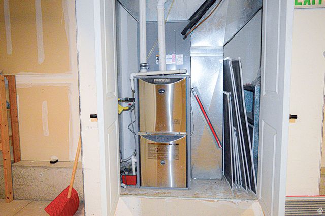 5859 E ASHLEY CREEK RD, Vernal, UT 84078