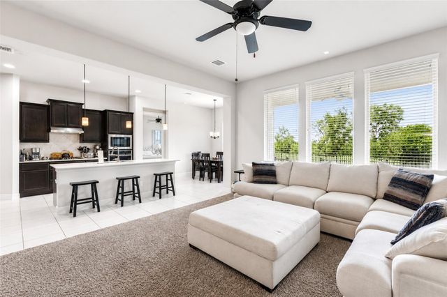 418 Quartz DR, Dripping Springs, TX 78620