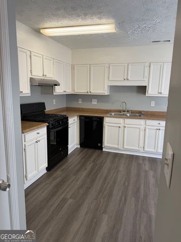 8614 Cedar Creek Ridge, Riverdale, GA 30274