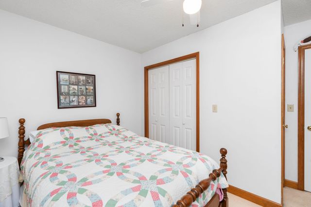 12 TRUITT LN, Fishersville, VA 22939