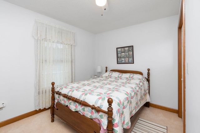 12 TRUITT LN, Fishersville, VA 22939