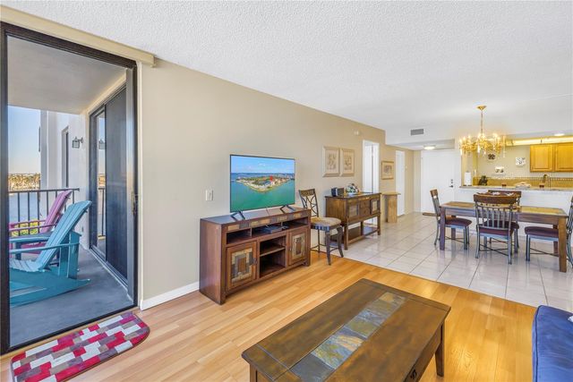 6287 BAHIA DEL MAR CIRCLE 603, St Petersburg, FL 33715