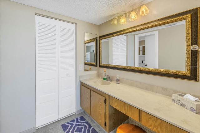 6287 BAHIA DEL MAR CIRCLE 603, St Petersburg, FL 33715