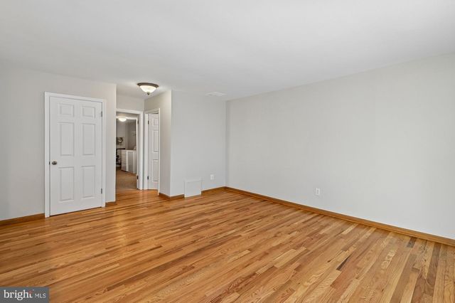 5106 THUNDER HILL RD, Columbia, MD 21045