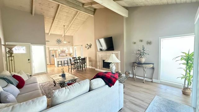 46632 Arapahoe Circle B, Indian Wells, CA 92210
