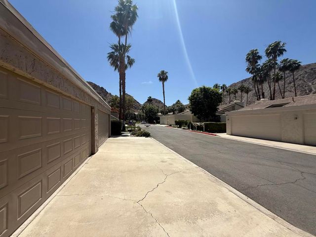 46632 Arapahoe Circle B, Indian Wells, CA 92210