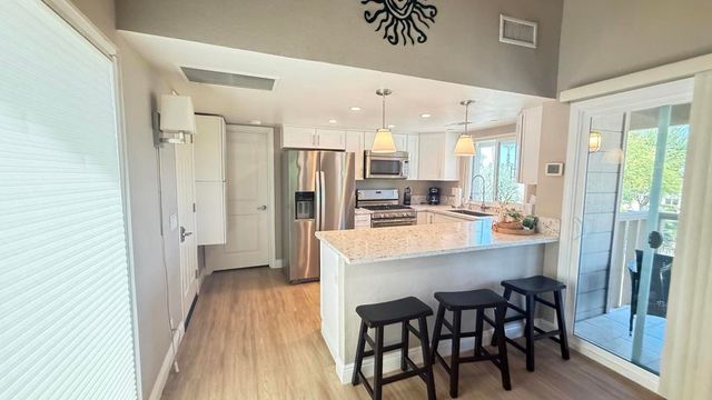 46632 Arapahoe Circle B, Indian Wells, CA 92210