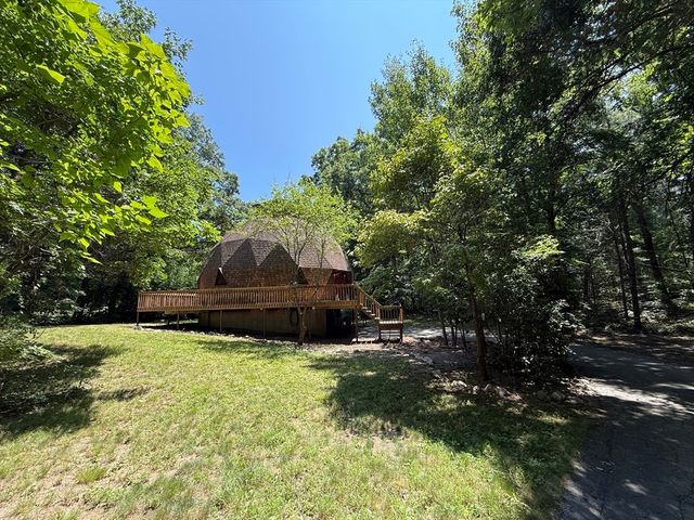 480 Paine Rd, North Attleboro, MA 02760